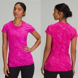 Lululemon Swiftly Tech Short Sleeve Shirt 2.0